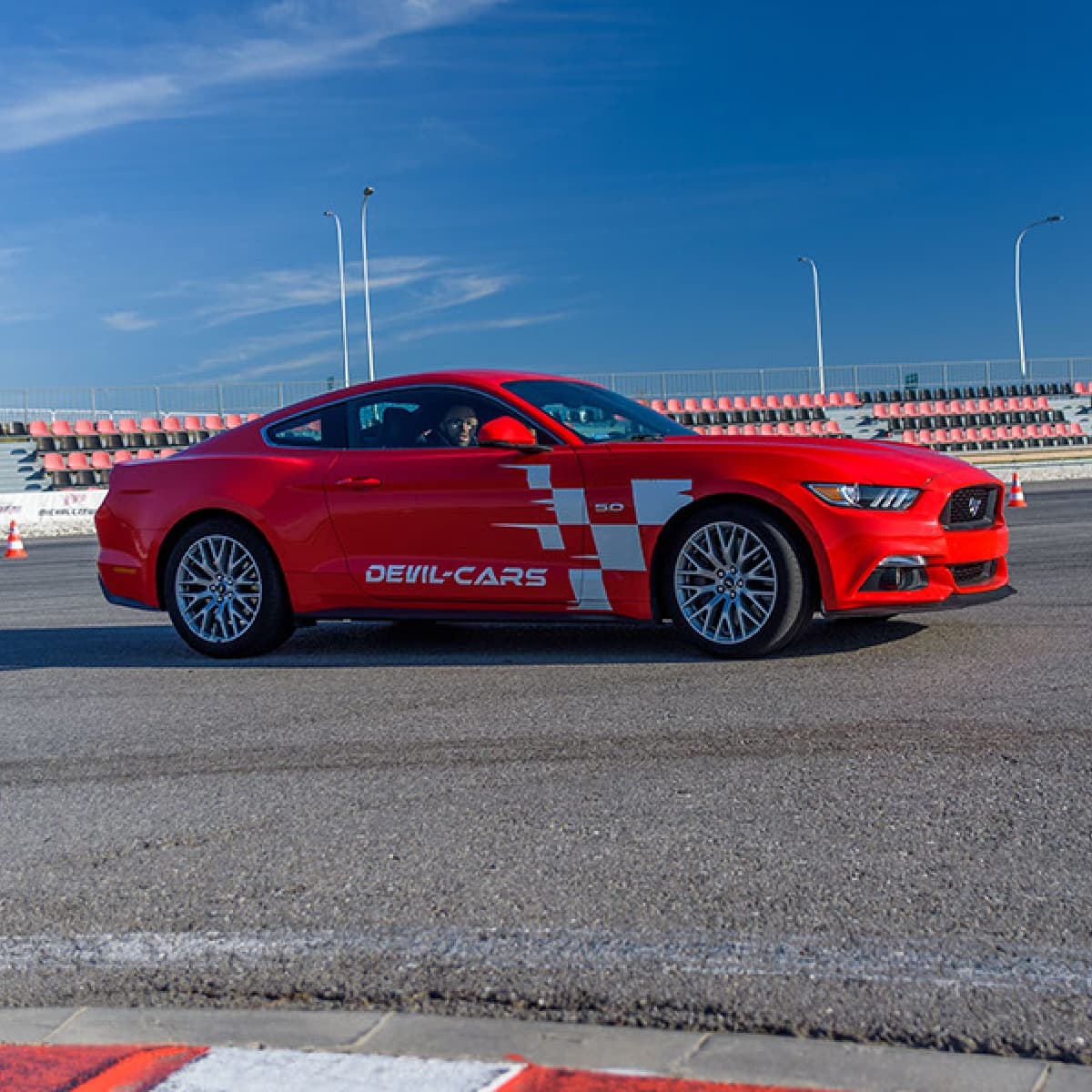Jazda Fordem Mustangiem - 1 okrążenie | Gdańsk (Tor Pszczółki) | DEVIL-CARS