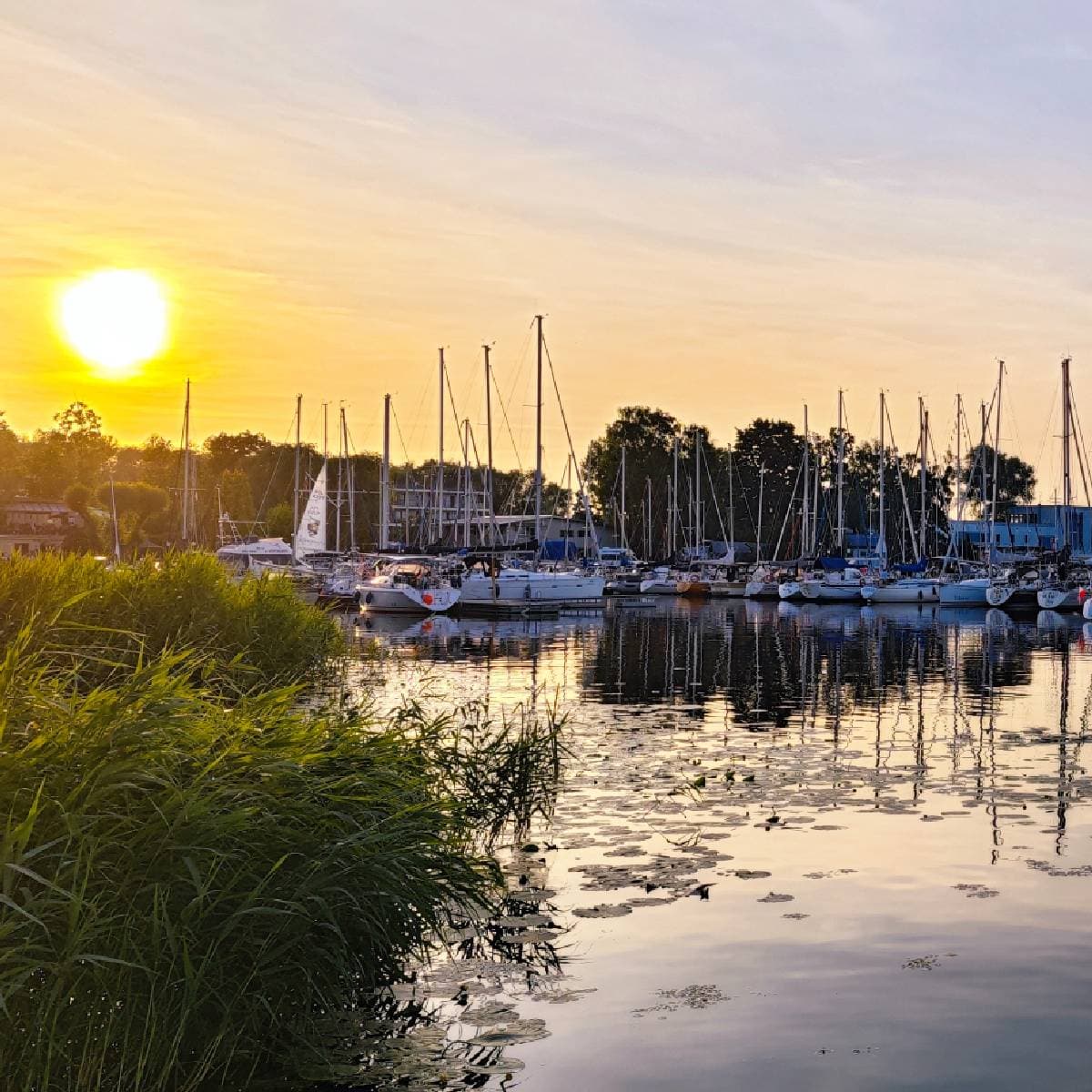 Rejs łodzią motorową o zachodzie słońca  | Szczecin