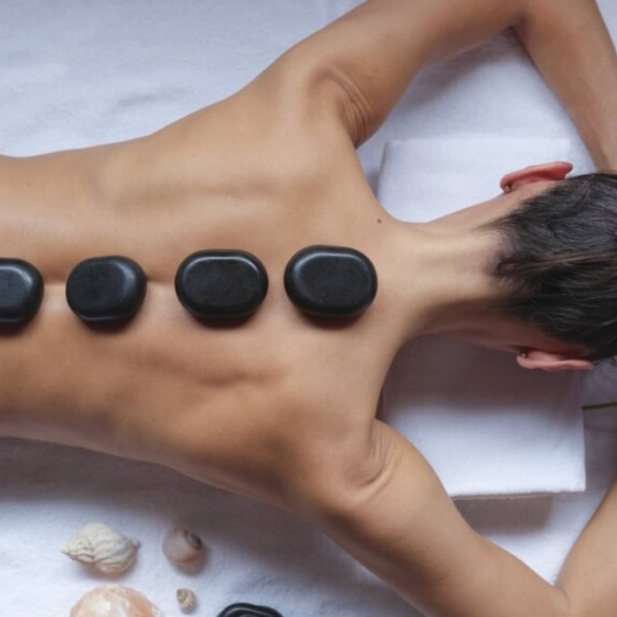 Masaż gorącymi kamieniami | Starachowice | Hotel Europa