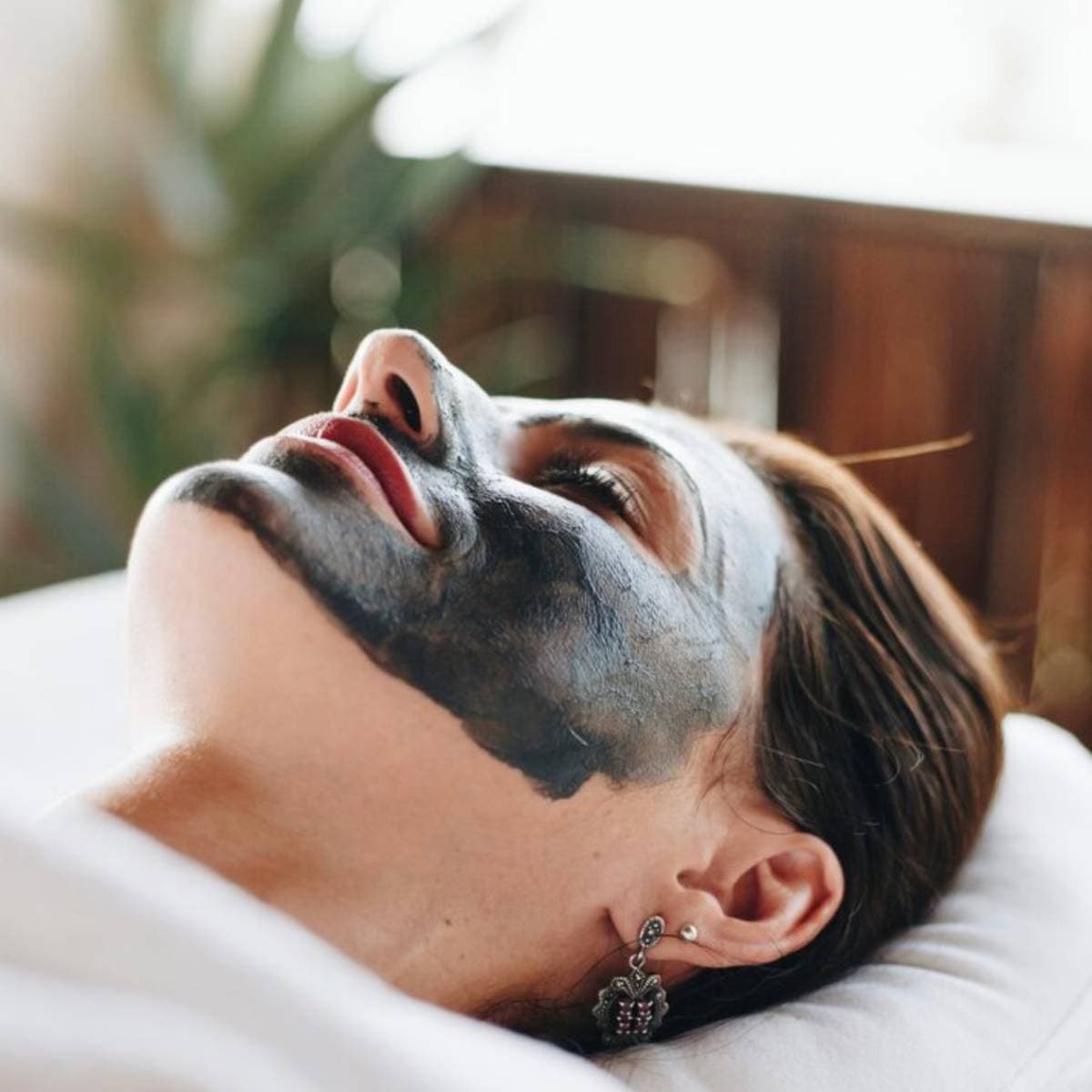 Laserowy peeling węglowy  | Białystok