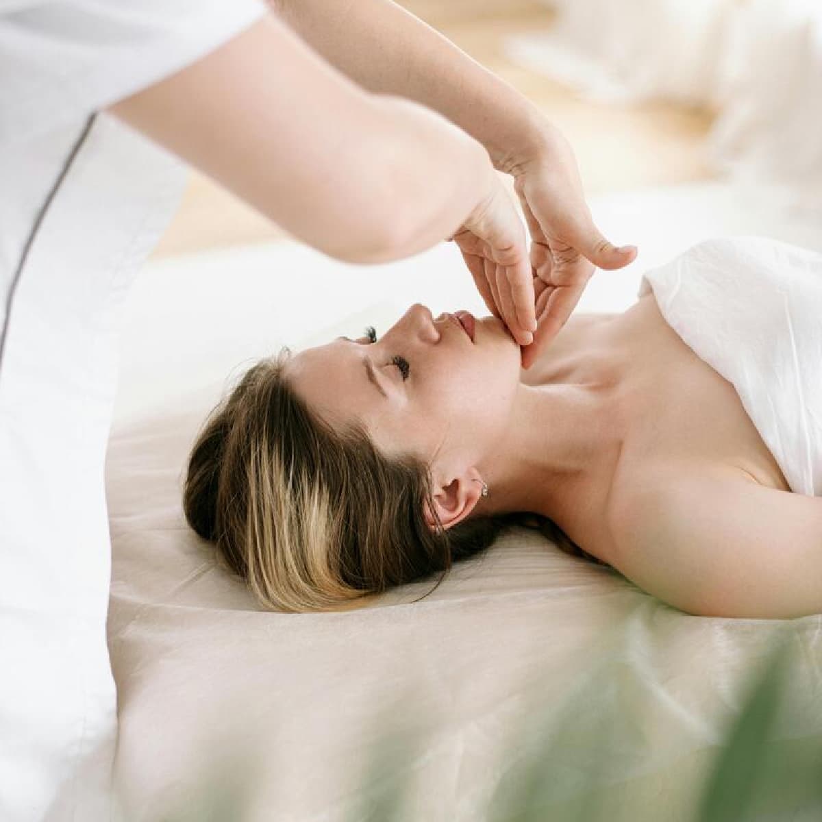 Masaż kobido | Warszawa | Aroma Studio