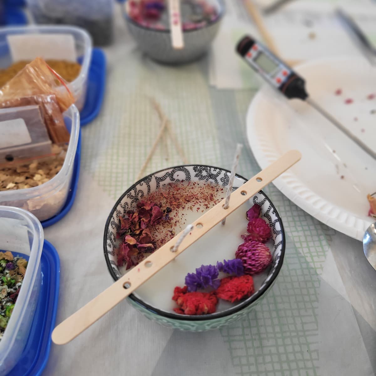 Warsztaty tworzenia świec sojowych | Jelenia Góra (Dziwiszów)