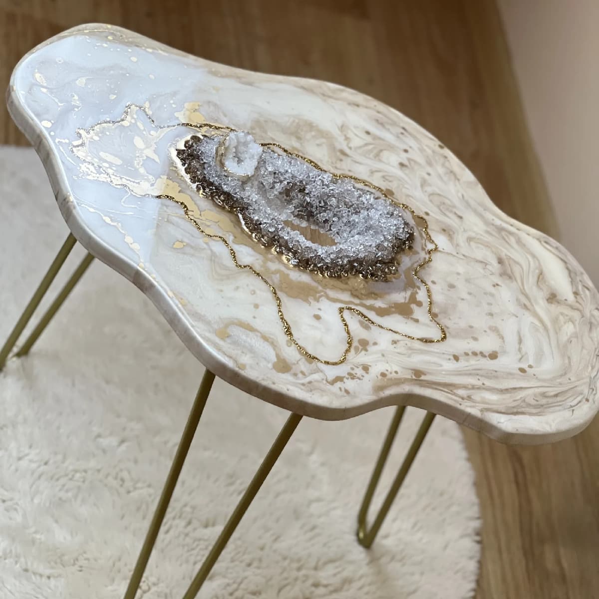 Warsztaty tworzenia stolika z żywicy epoksydowej Geode Art (dla kobiet) | Katowice