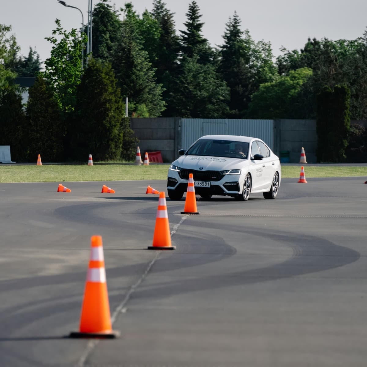 Kurs Doskonalenia Jazdy | Poznań