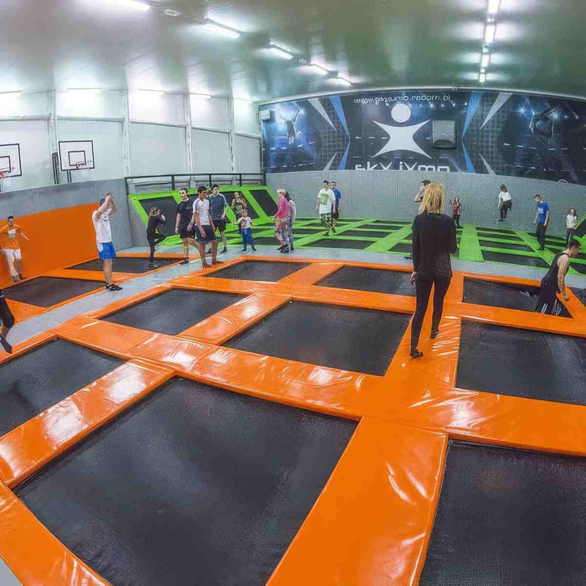 Przygoda w Parku Trampolin dla dwojga | Radom