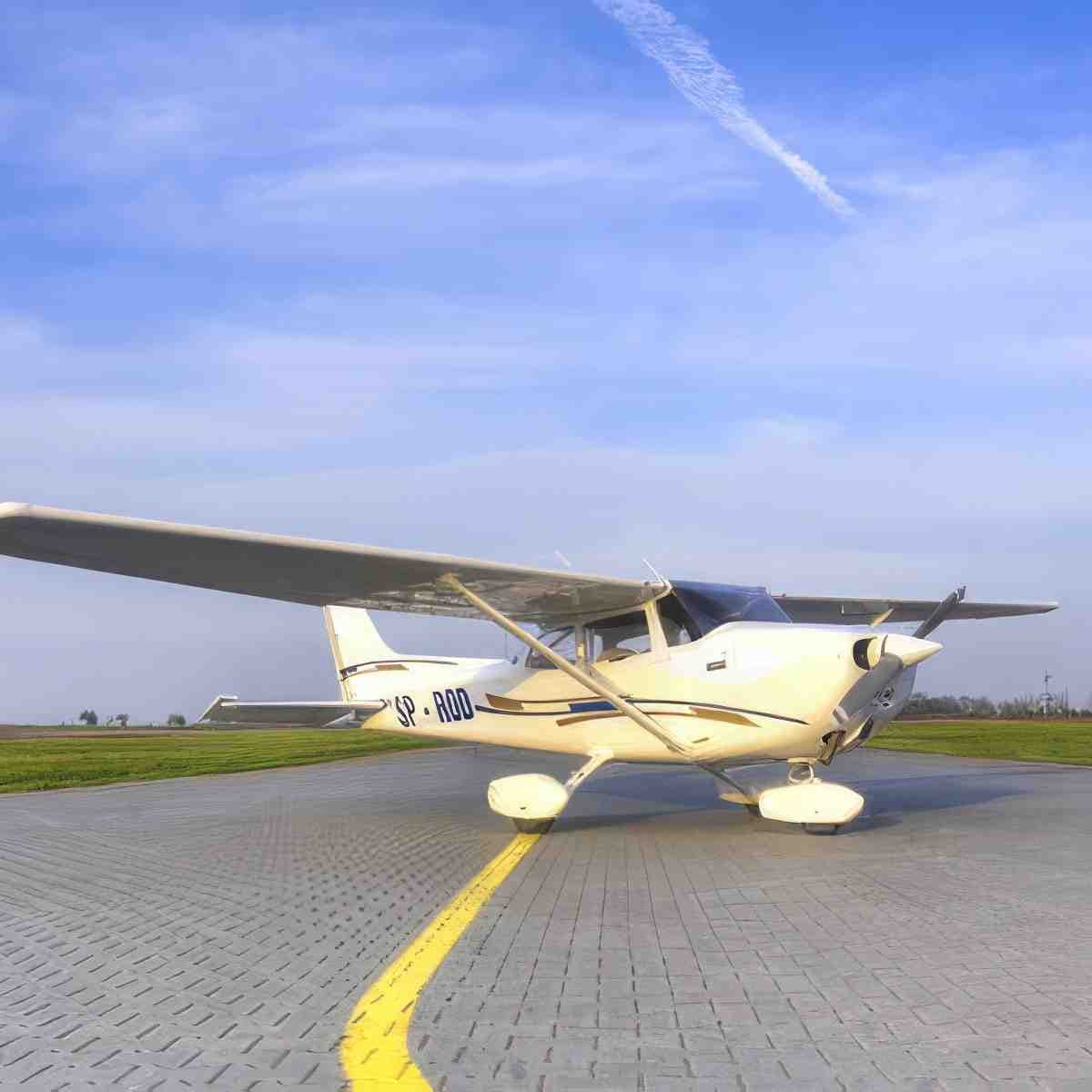 Lot samolotem Cessna | Poznań (Gądki)