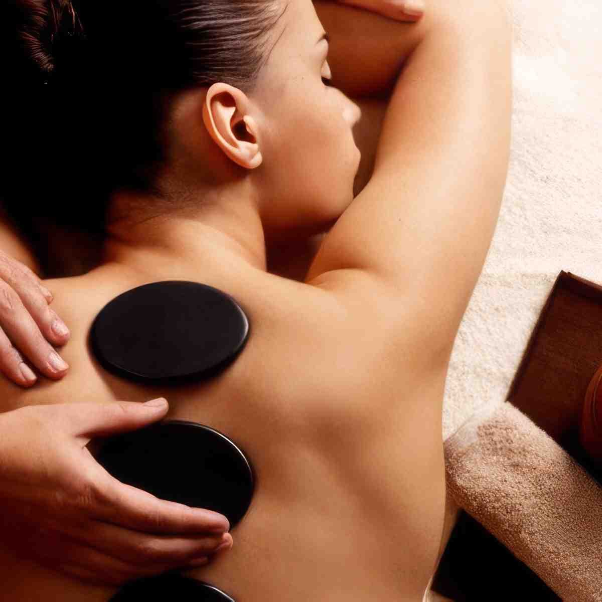 Masaż gorącymi kamieniami | Kraków | Instytut Shintai DAY SPA