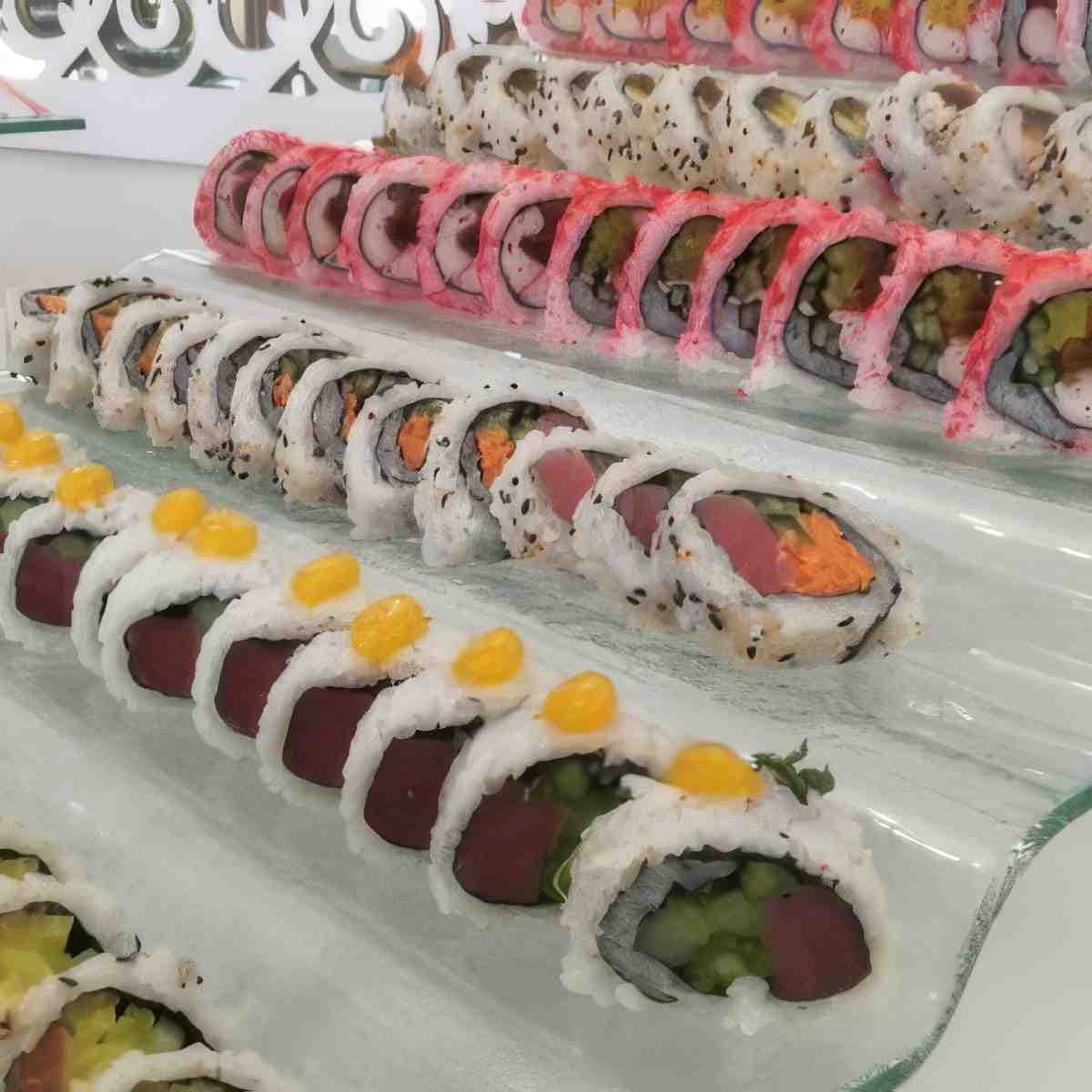 Voucher 100 PLN na sushi z dostawą do domu | Radom | Nabo Sushi