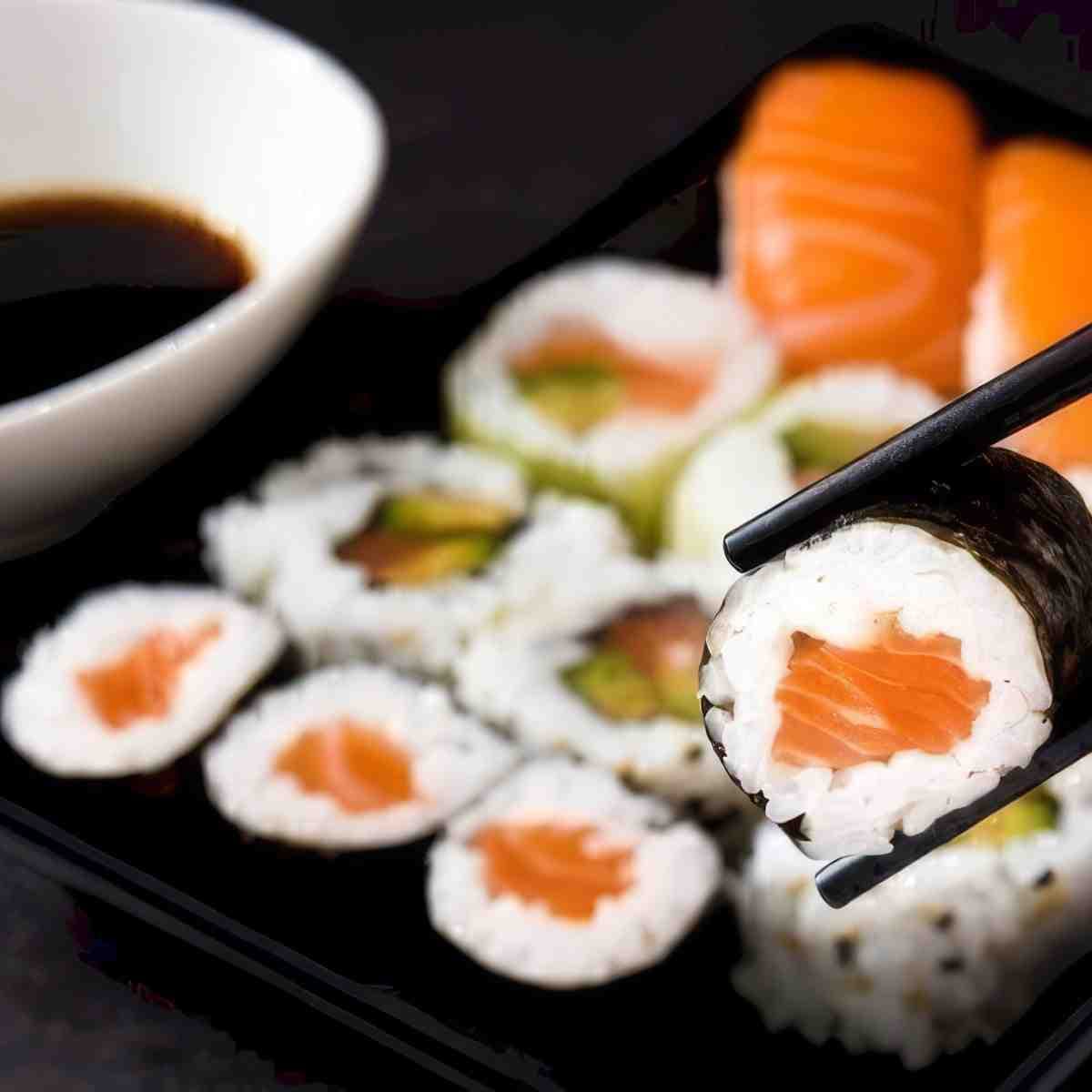 Zestaw sushi dla dwojga | Warszawa (Wola) | Sushi Tu Thai