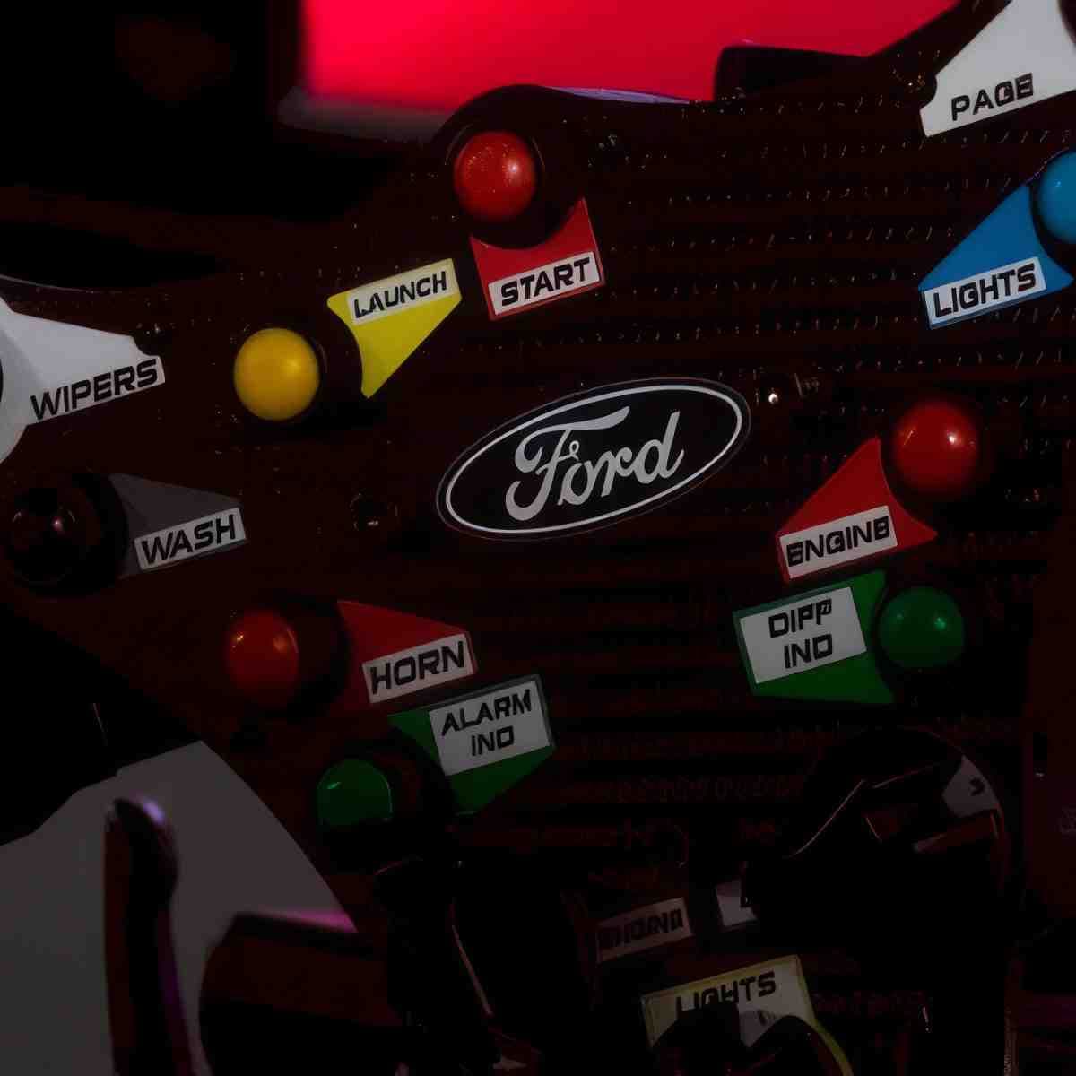 Ekstremalna jazda w symulatorze wyścigowym | Kraków