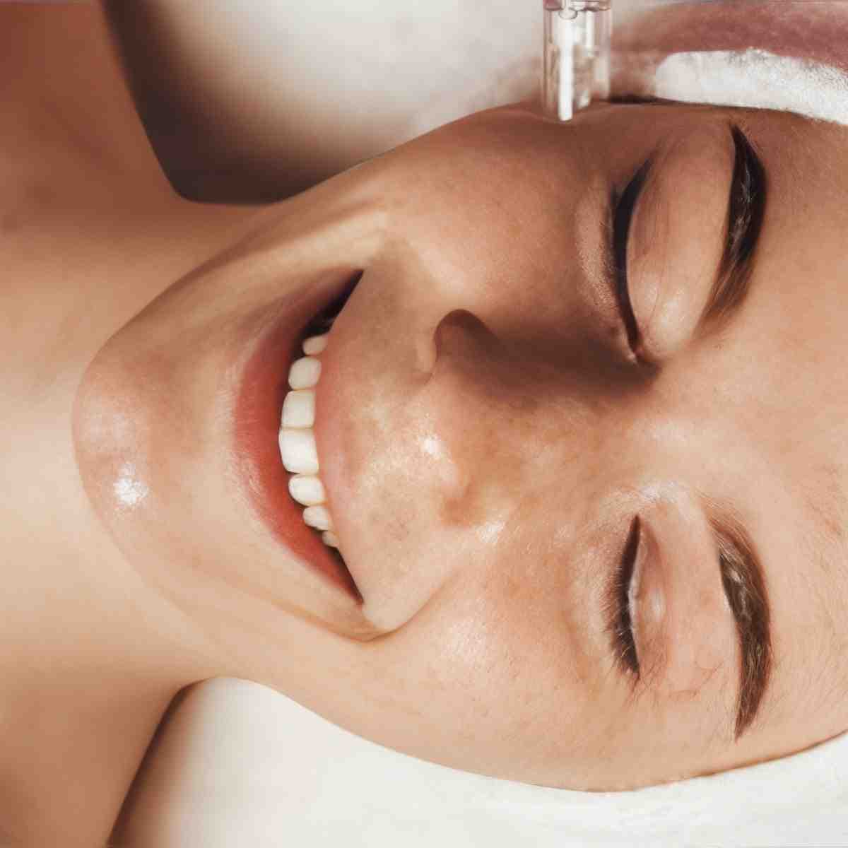 Zabieg na twarz | Gorzów Wielkopolski | Lotus Clinic