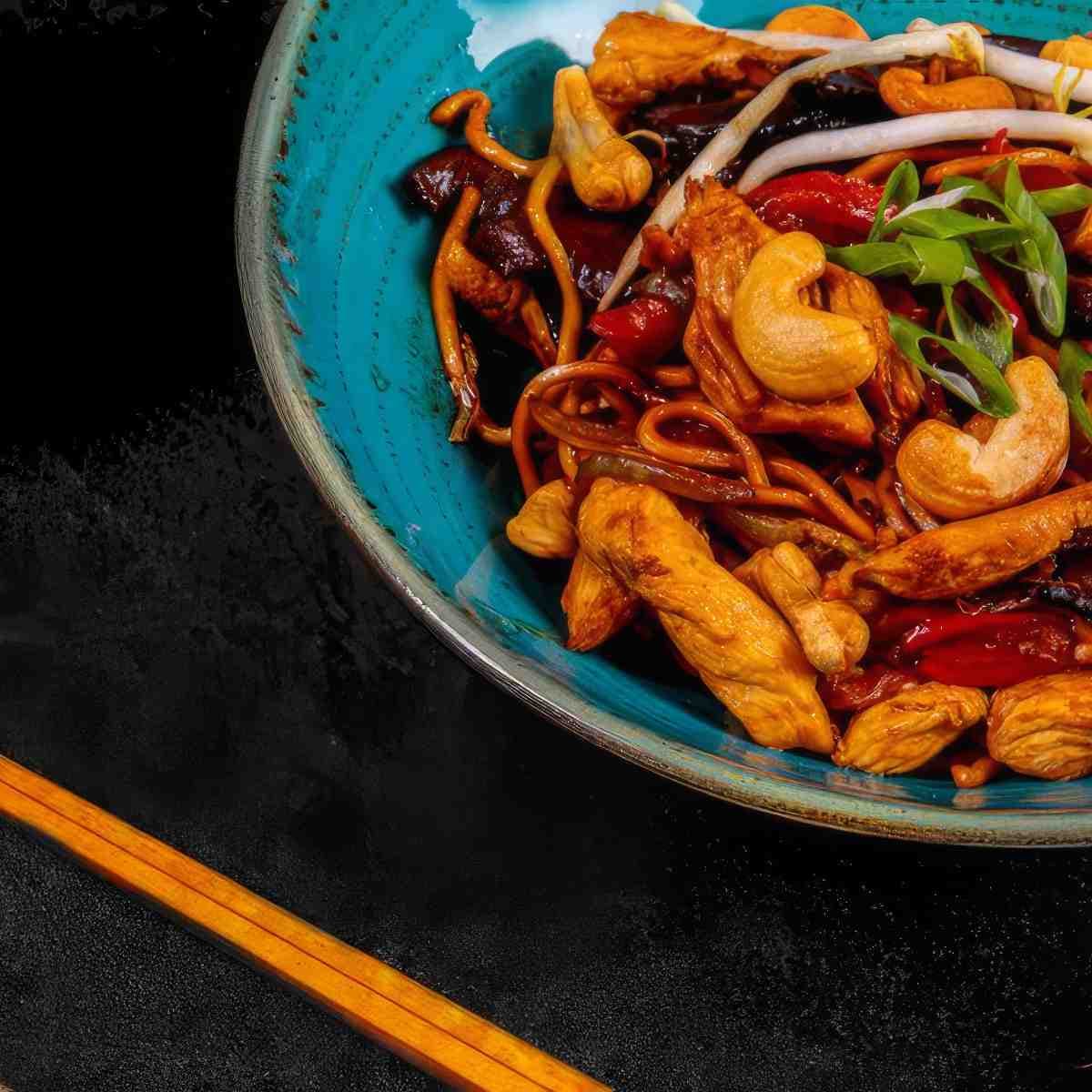 Voucher 200 PLN na sushi z dostawą do domu | Łódź (ul. Roosevelta) | Sushi Kushi