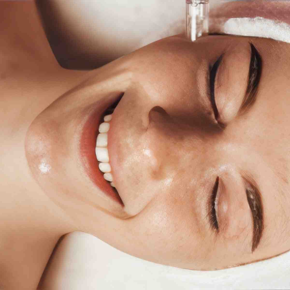 Zabieg na twarz | Gorzów Wielkopolski | Lotus Clinic