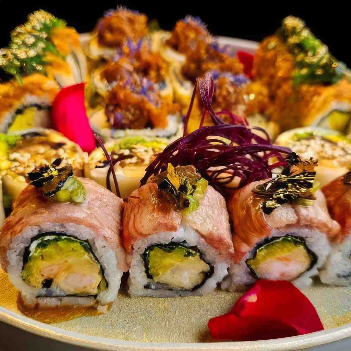 Ekskluzywna kolacja sushi | Poznań | YUGA sushi bar