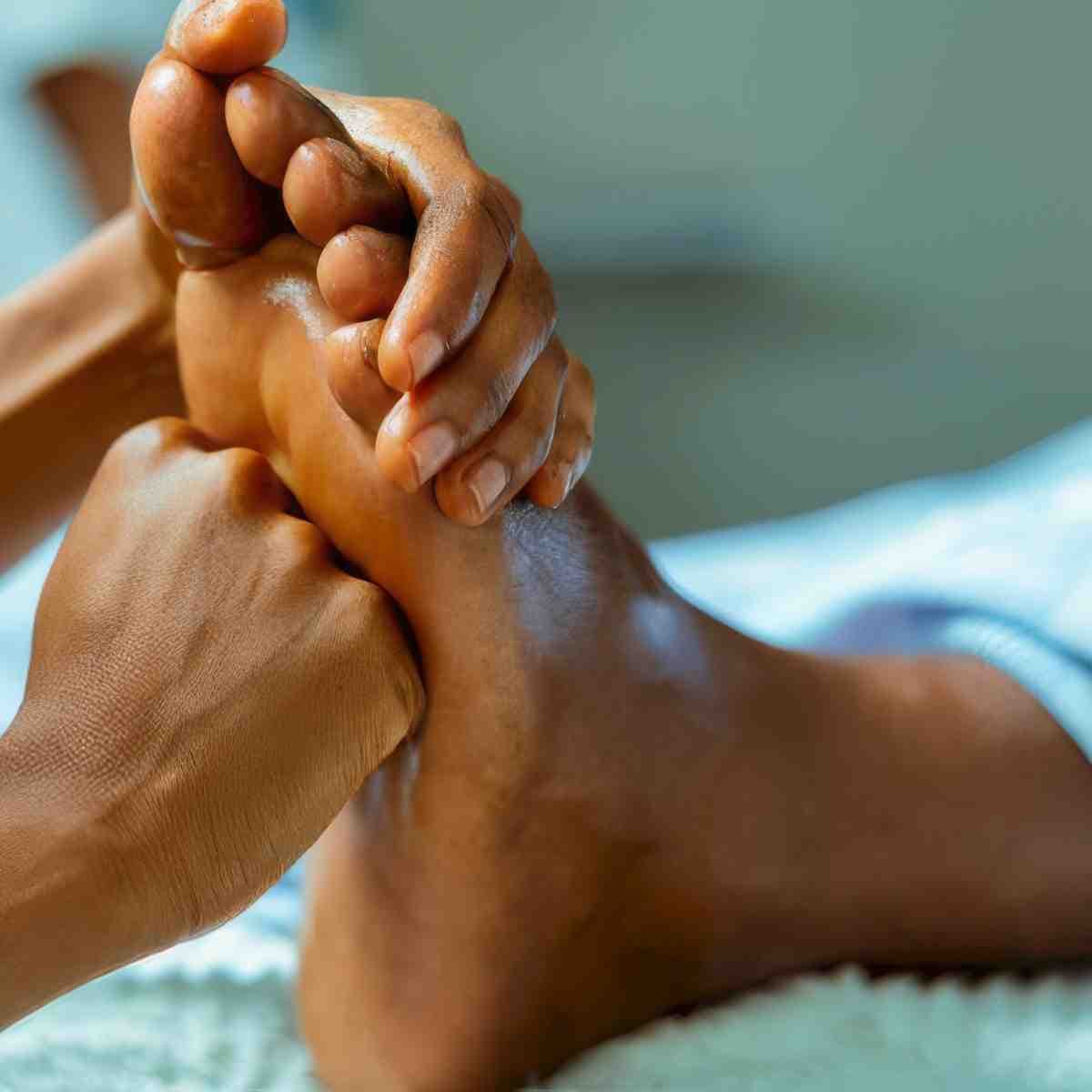 Masaż stóp | Warszawa (Mokotów) | Lumira SPA