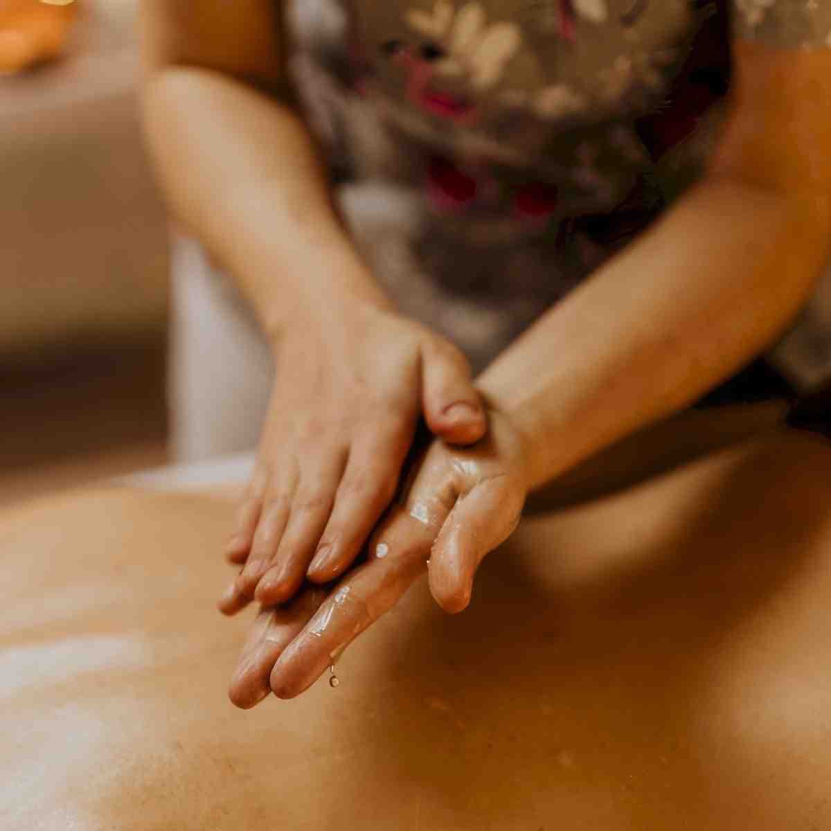 Masaż miodem | Lublin (Zamość) | Holistic - dla duszy i ciała