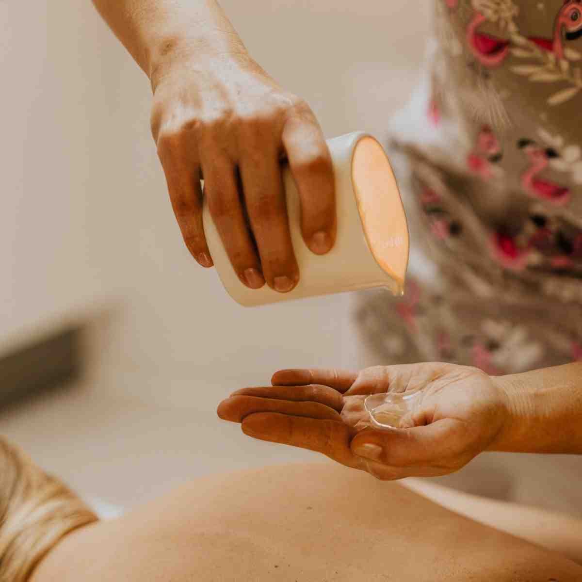 Aromatyczny masaż świecą | Katowice | Atelier Massage
