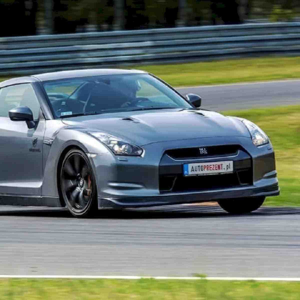 Jazda Nissan GTR | Warszawa (Tor Słomczyn) | AUTOPREZENT