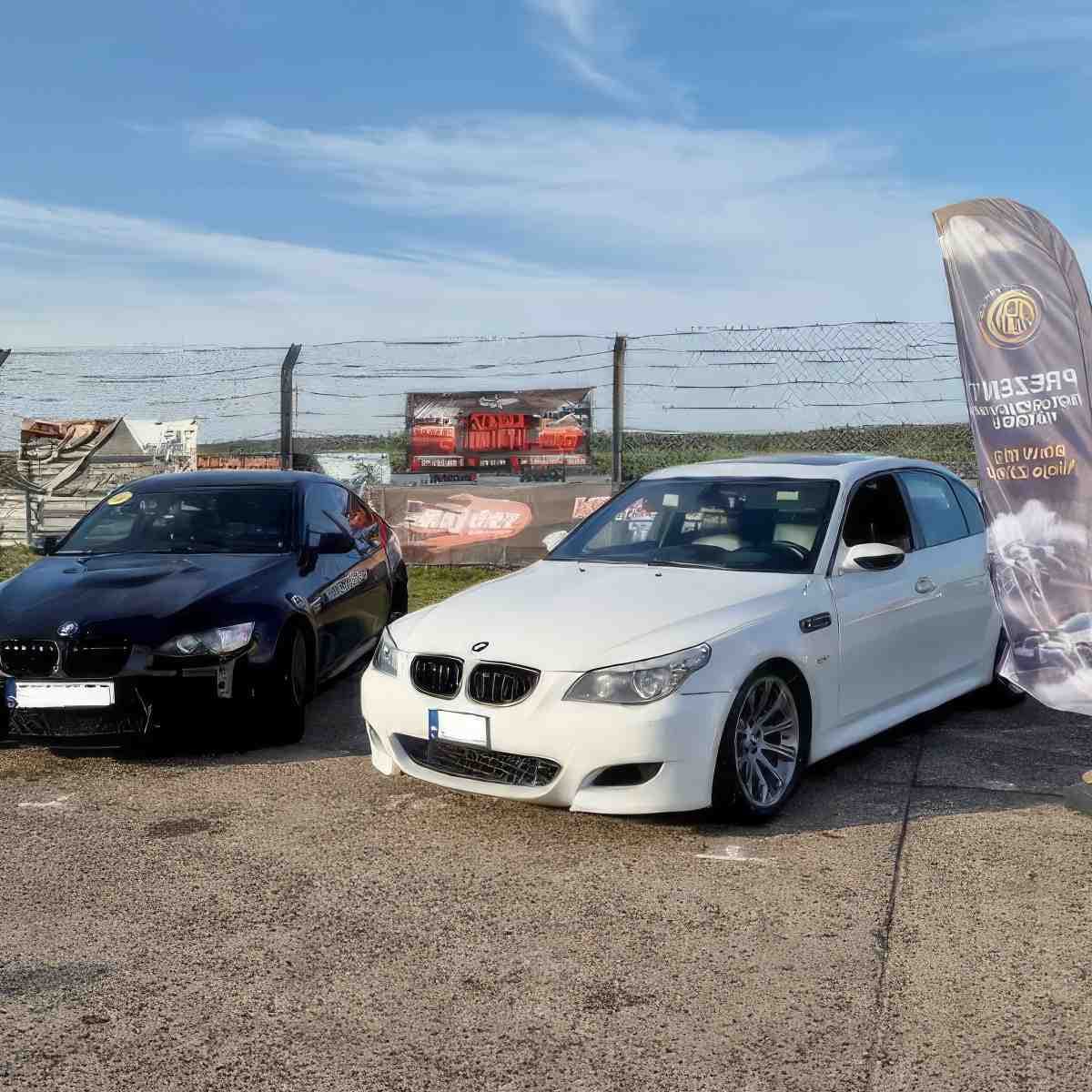 Jazda BMW M5 V10 po torze w fotelu pasażera | Toruń | ASM Rent Car
