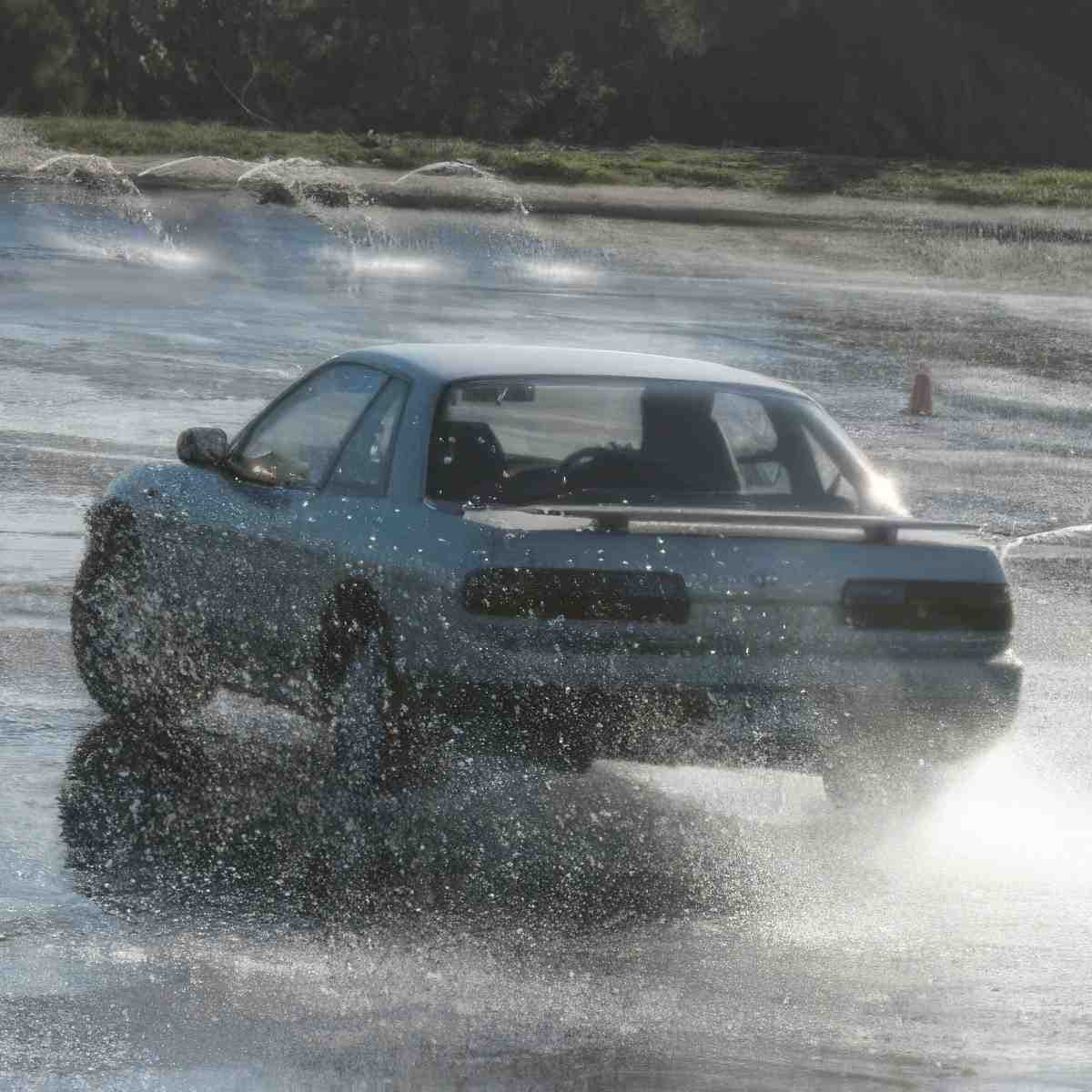 Szkolenie na płycie poślizgowej | Warszawa (Józefów)