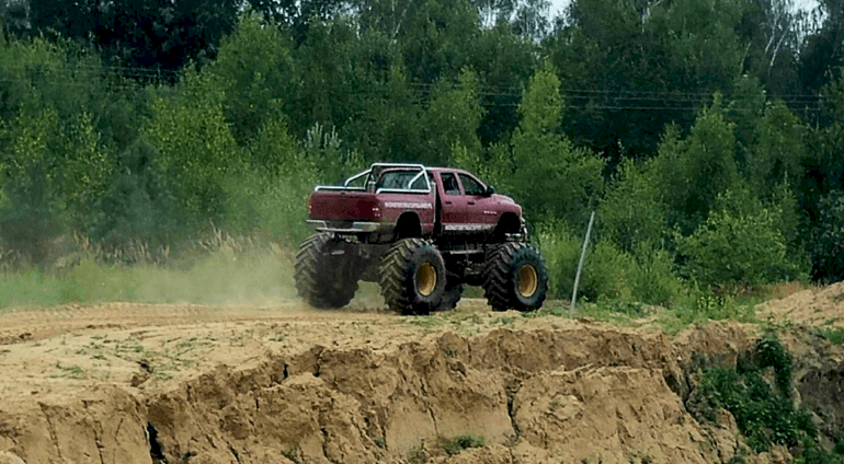 Ekstremalna jazda Monster Truckiem | Poznań (Rybojedzko)