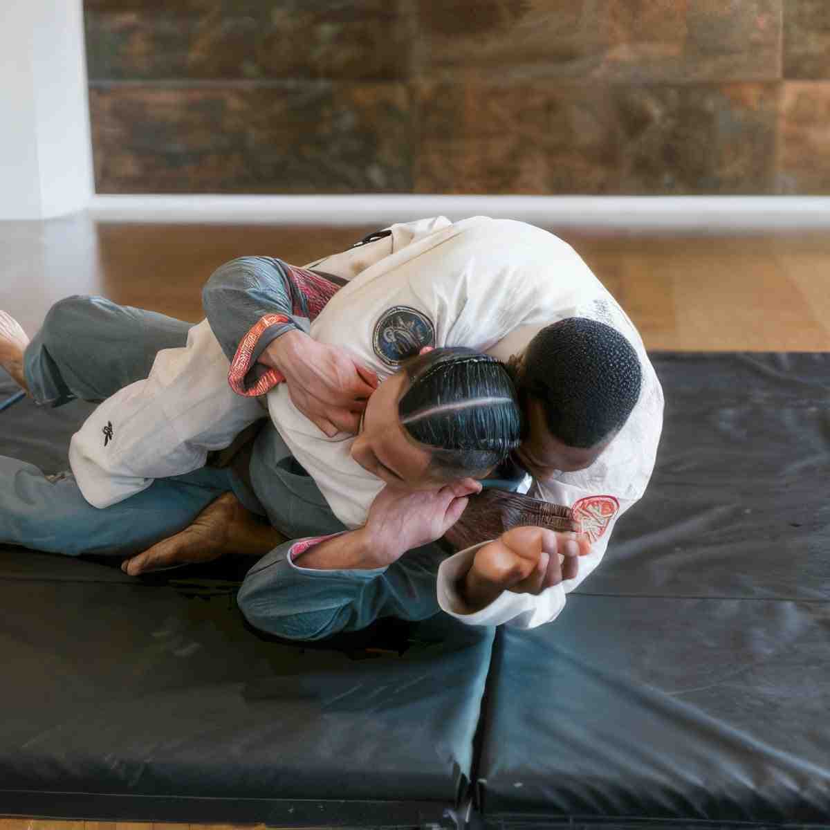 Indywidualny trening samoobrony | Warszawa