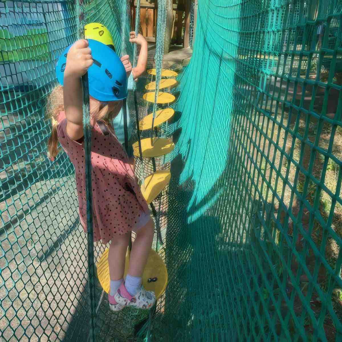 Park linowy dla dziecka - przygoda na wysokości | Łódź