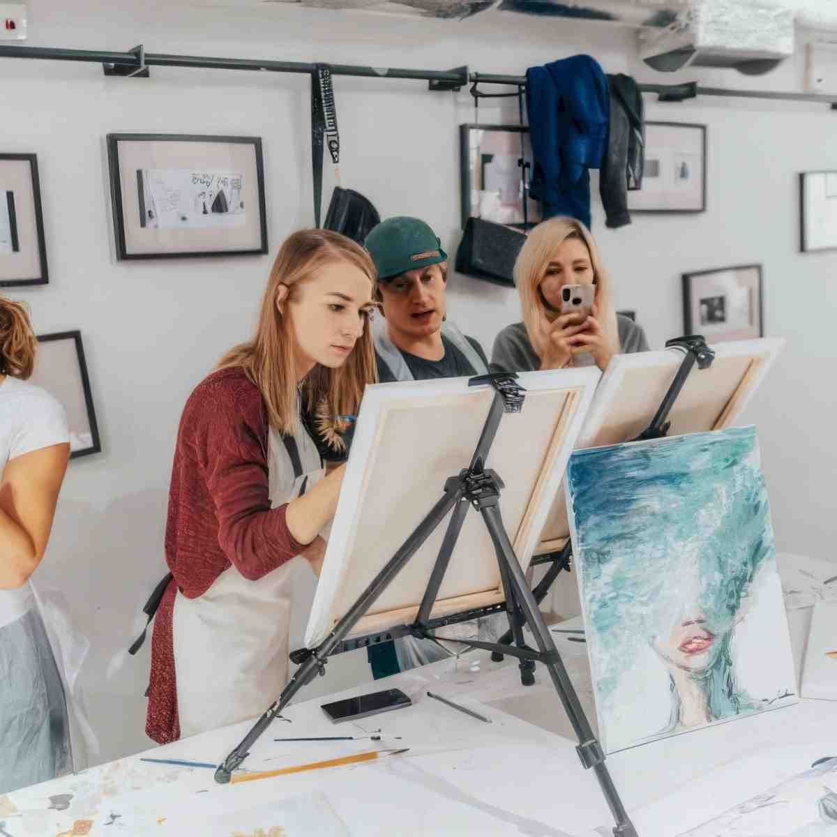 Malowanie przy winie | Kraków | Wino Grono Art