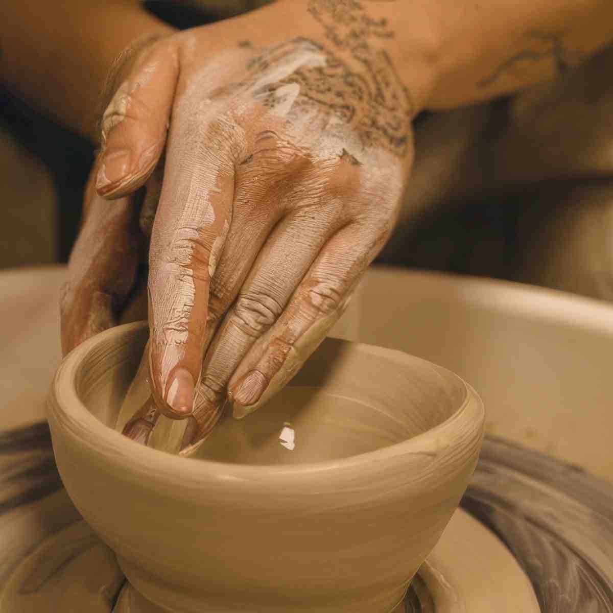 Warsztaty toczenia na kole garncarskim | Warszawa