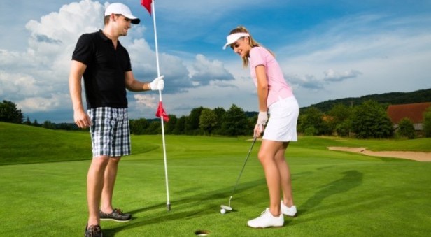 Nauka gry w golfa we dwoje, Trójmiasto