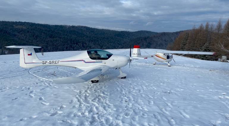 Samolot ultralekki na śniegu