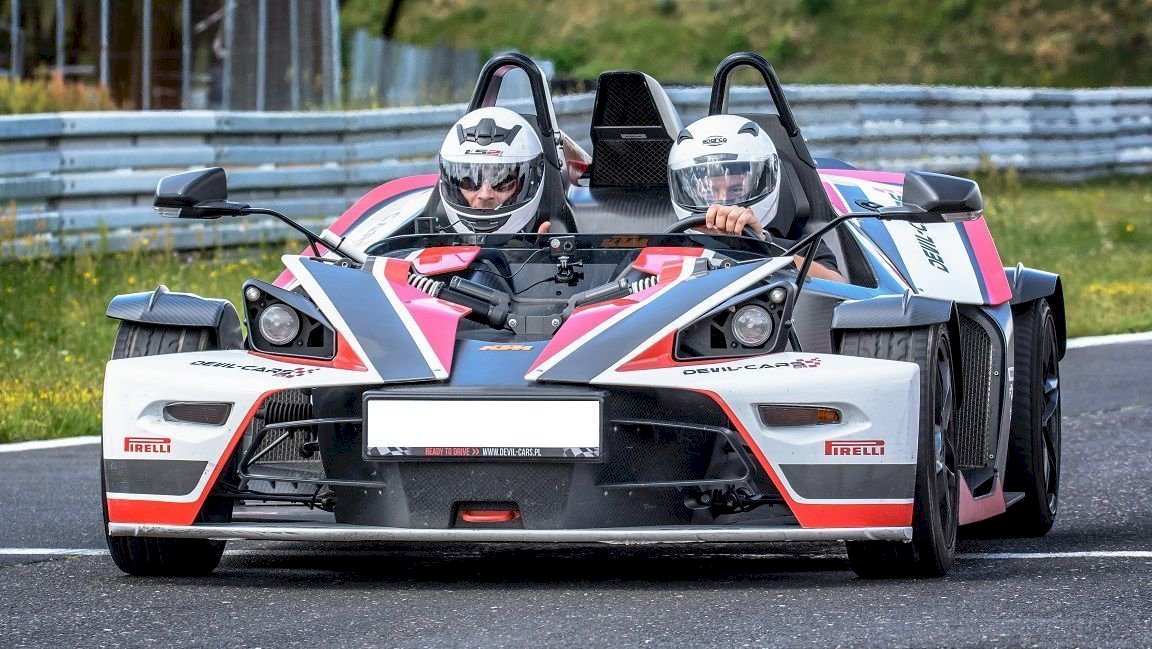 Jazda KTM X-Bow - Wiele torów (2 okrążenia) 1