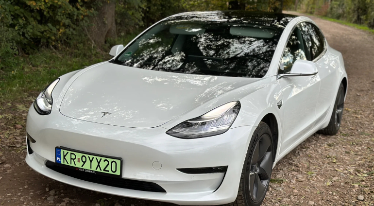 Jazda Teslą Model 3