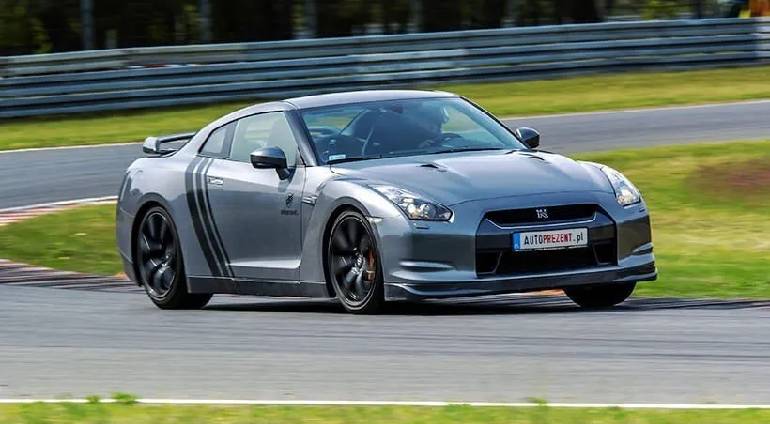 Jazda Nissan GTR