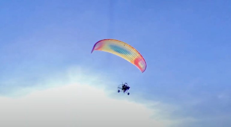 Lot motoparalotnią 2