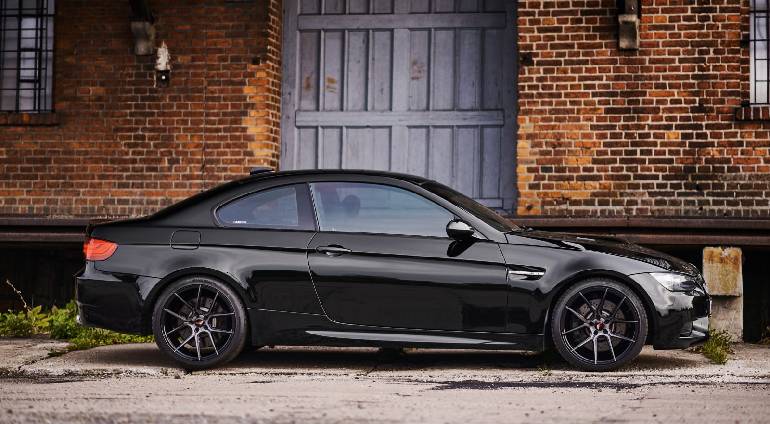 Jazda BMW M3 E92 V8 po torze w fotelu pasażera - Toruń (1 okrążenie)
