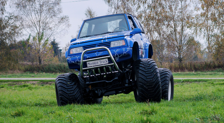 Jazda Mini Monster Truckiem dla dzieci