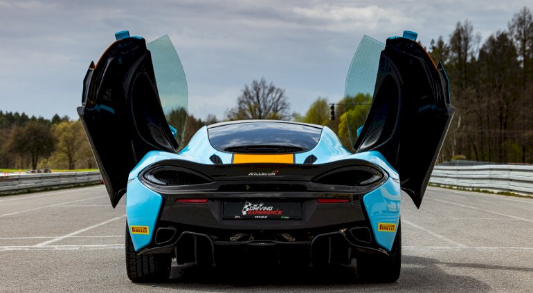Jazda McLaren