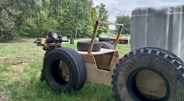 Paintball dla przyjaciół - Piotrków Trybunalski (do 4 osób)