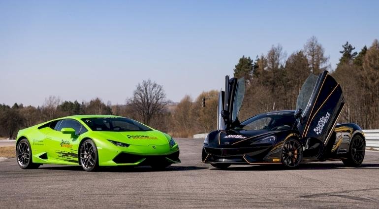 Pojedynek Lamborghini - McLaren