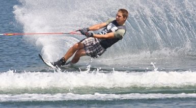 Poznaj wakeboarding dla grupy - Poznań (do 4 osób)