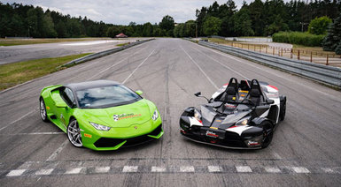 Pojedynek Lamborghini Huracan vs KTM X-Bow - Kielce (po 2 okrążenia)