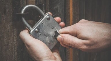 Escape room - pokój zagadek dla grupy - Kielce (UnlockTheDoor)