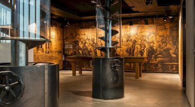 Zwiedzanie Muzeum Polskiej Wódki - Warszawa (2 osoby, Koneser)