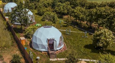 Weekend dla dwojga - Nałęczów (Glamping Stacja Zieleniec)