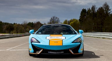 Jazda za kierownicą McLaren 570GT - Kielce (10 okrążeń)