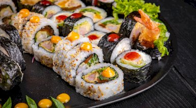 Zestaw sushi dla dwojga - Łódź (ul. Roosevelta, Sushi Kushi)