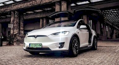 Jazda Teslą (60 minut) - Katowice (Go Tesla)