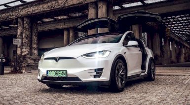 Jazda Teslą (60 minut) - Wrocław (Go Tesla)