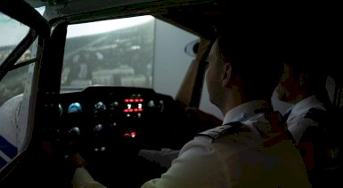 Symulator lotu Cessna 152 - Warszawa (60 minut)